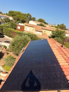 Pose d’un kit 3 kW de panneaux solaires autoconsommation à Castelnau-le-Lez (34170) - photo 01