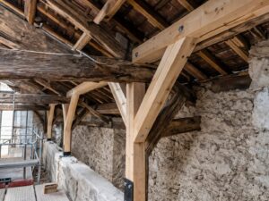 Renforcement de charpente traditionnelle à Agde (34300) – Intervention professionnelle sur toiture - Photo 01