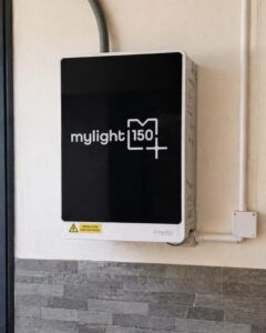 Installation de panneaux solaires pour l’autoconsommation à Pierrelatte (26700) - Photo 02